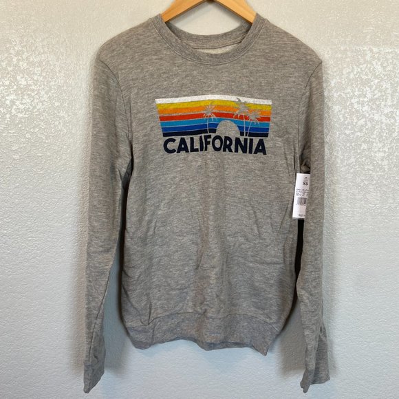 California Front Graphic Gray Long Sleeve T-Shirt NEW NWT X-Small - Picture 2 of 5